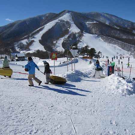 Hotel Silk Inn Madarao Iiyama Екстер'єр фото