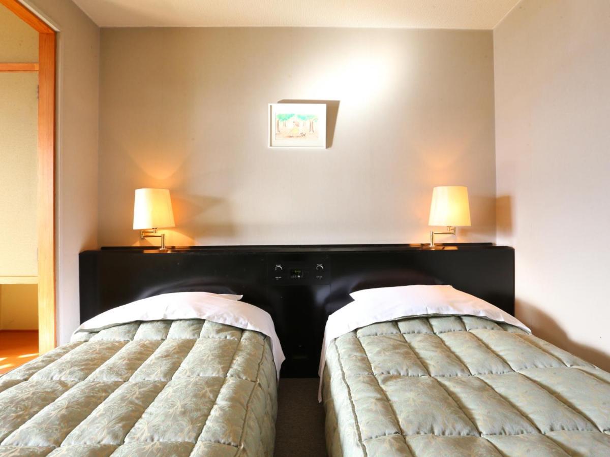 Hotel Silk Inn Madarao Iiyama Екстер'єр фото