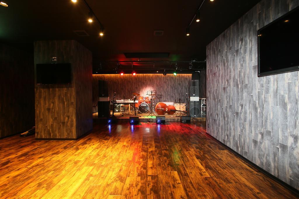 Hotel Silk Inn Madarao Iiyama Екстер'єр фото