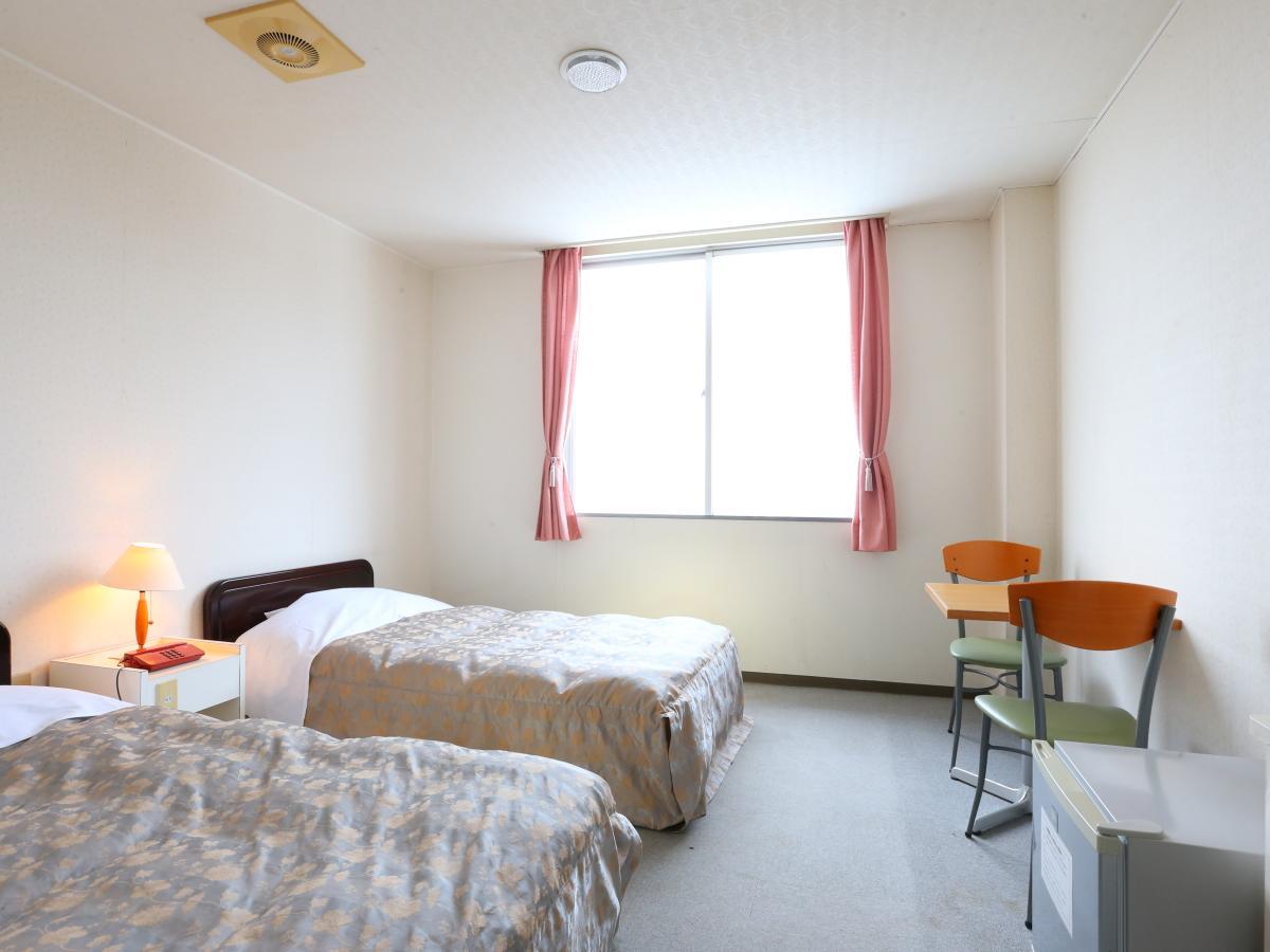 Hotel Silk Inn Madarao Iiyama Екстер'єр фото