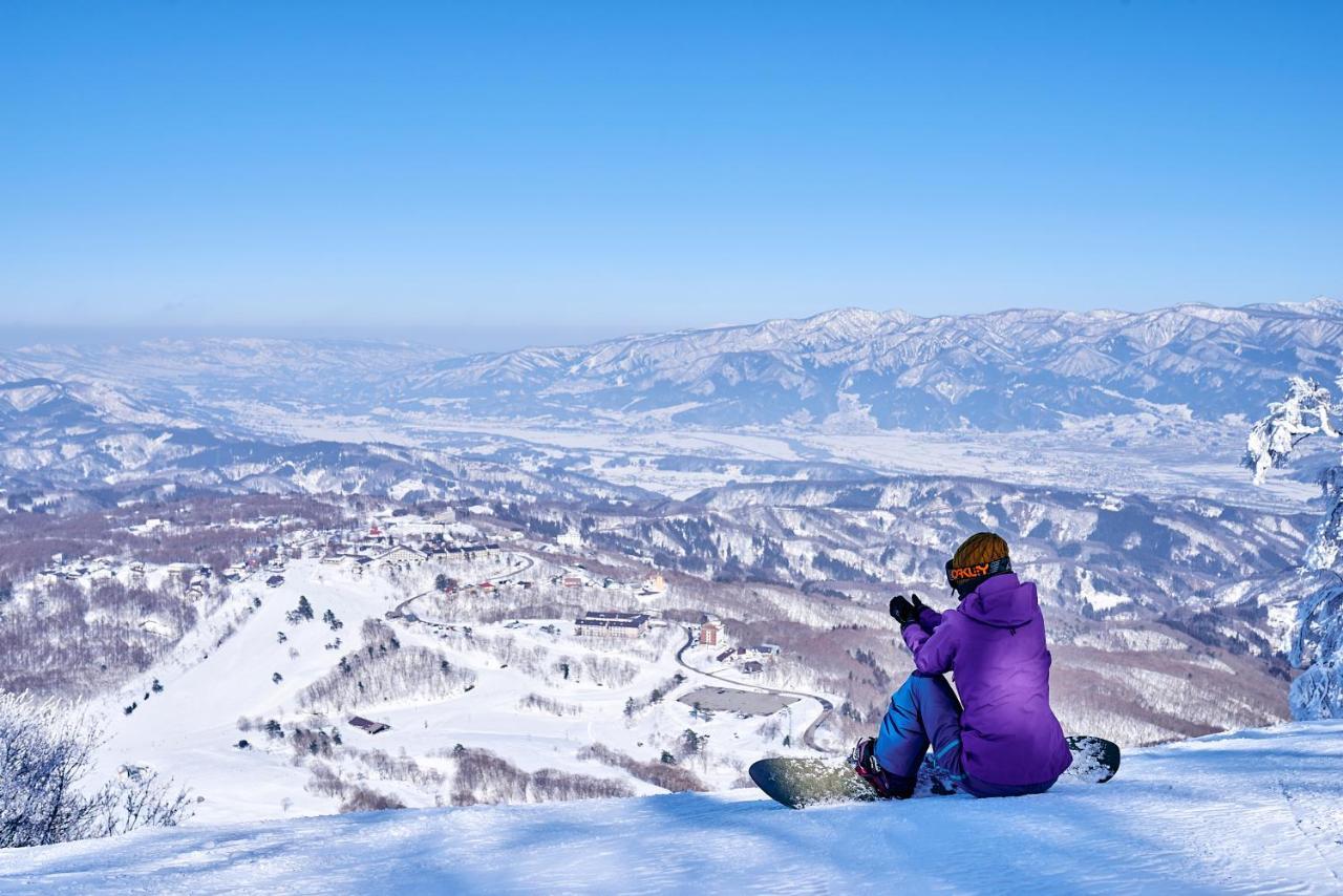 Hotel Silk Inn Madarao Iiyama Екстер'єр фото